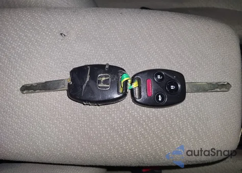 2013 Honda Civic Lx z USA, uszkodzony, nr VIN 19XFB2F58DE060768